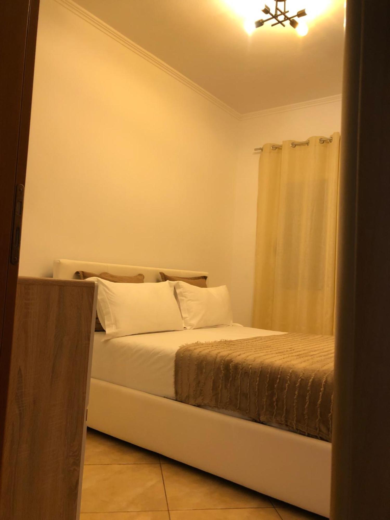 Jon's View Apartamento Vlorë